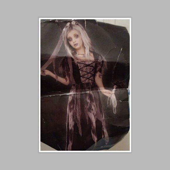 Halloween Costume Cemetery Bride costume Gown veil headpiece Size 12-14 - Picture 5 of 5